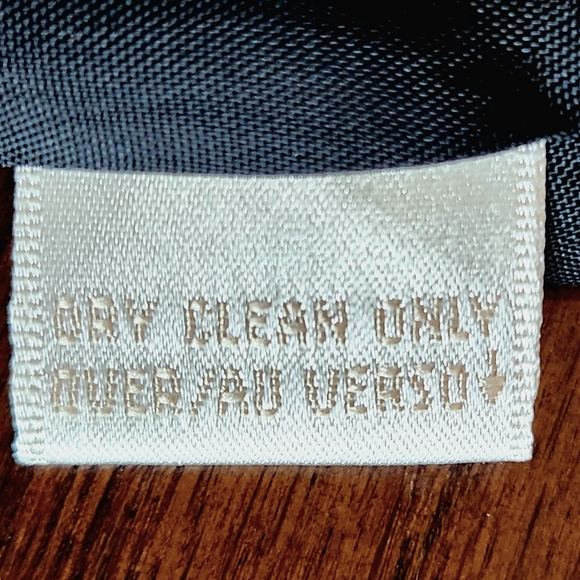 VTG Dana Buchman Classic Silk pencil skirt Size 12 Color black - Picture 9 of 10